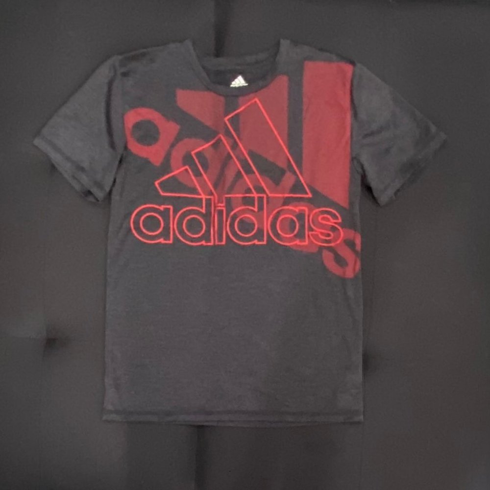 Adidas‎ Shorts Sleeve Tee